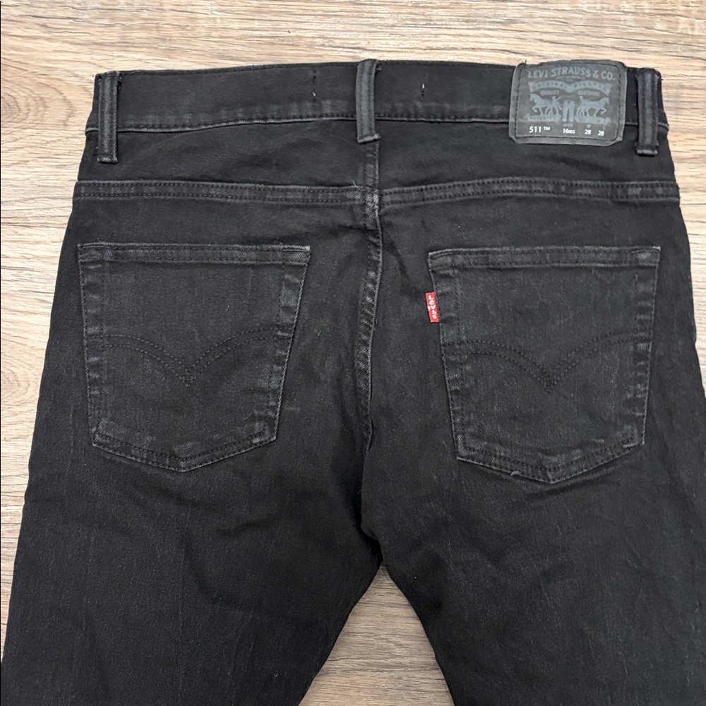 511 Levi's 28/28 Charcoal Slim Jeans